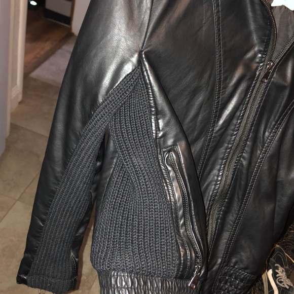 LA Hearts jacket. Size L - Picture 3 of 3